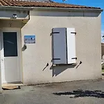 Holiday home Les Sablines - Maisons T2 A 700m De L'ocean - Terrasse Et Parking *